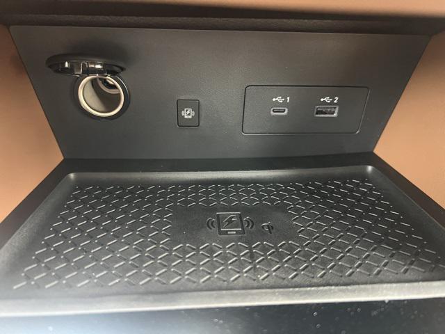 new 2025 Nissan Pathfinder car, priced at $45,313