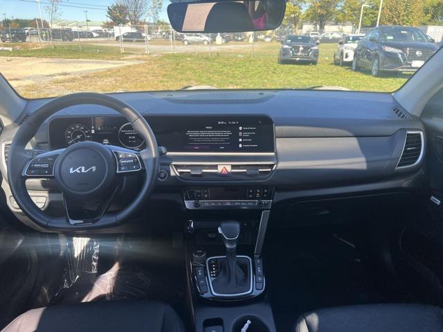 used 2024 Kia Seltos car, priced at $24,200