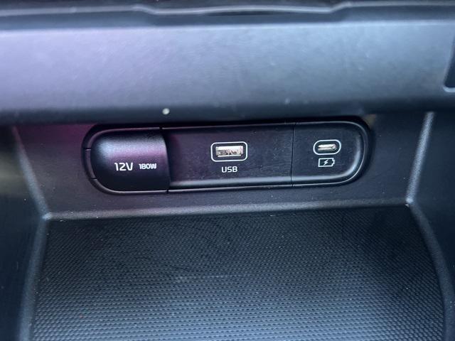 used 2024 Kia Seltos car, priced at $24,200