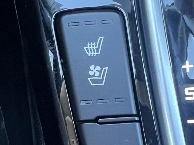 used 2024 Kia Seltos car, priced at $24,200