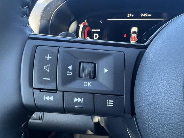 new 2025 Nissan Pathfinder car, priced at $44,359