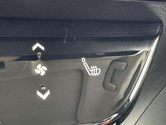 new 2025 Nissan Kicks car, priced at $28,412