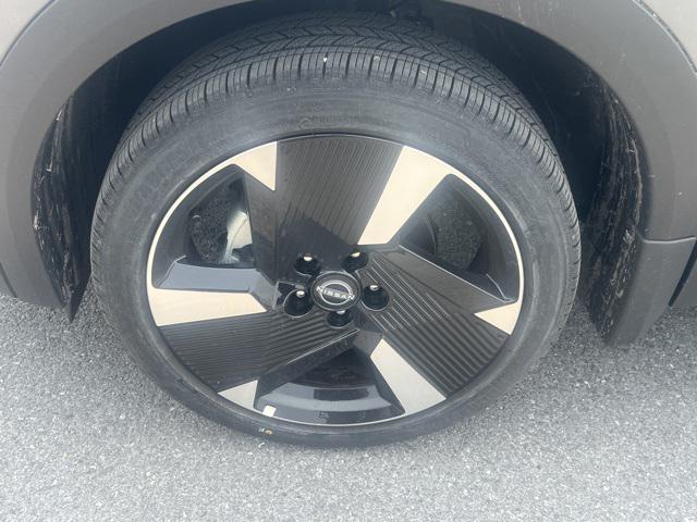 new 2025 Nissan Kicks car, priced at $28,263