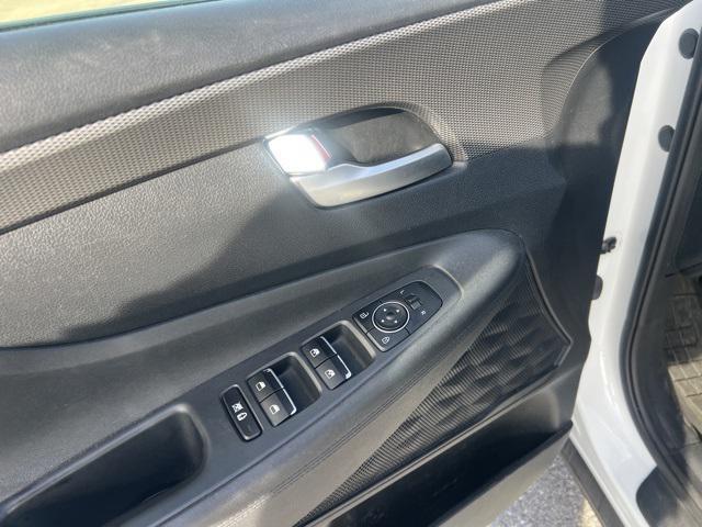 used 2020 Hyundai Santa Fe car, priced at $17,250