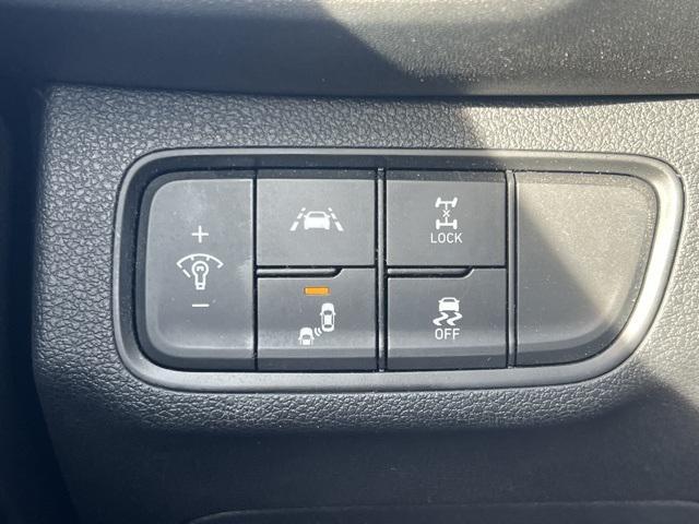 used 2020 Hyundai Santa Fe car, priced at $17,250