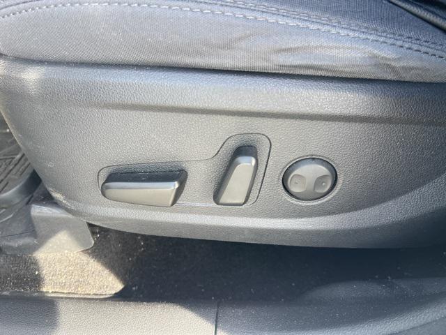 used 2020 Hyundai Santa Fe car, priced at $17,250