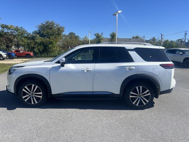 new 2025 Nissan Pathfinder car, priced at $46,404
