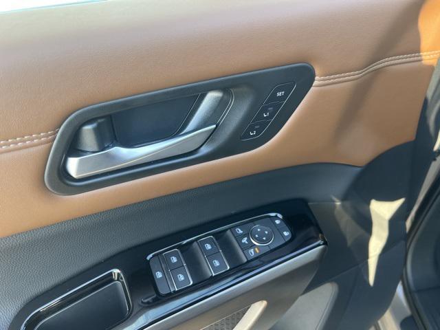 used 2025 Nissan Pathfinder car, priced at $43,800