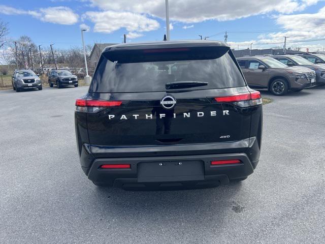 new 2025 Nissan Pathfinder car, priced at $37,229
