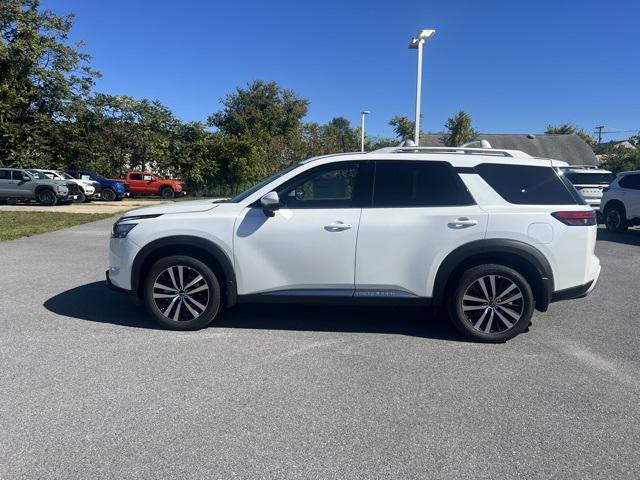 new 2025 Nissan Pathfinder car, priced at $44,822