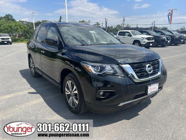 used 2020 Nissan Pathfinder car, priced at $25,250