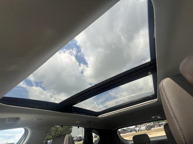 new 2025 Nissan Murano car, priced at $43,247