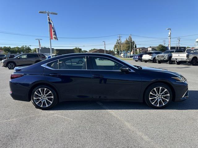 used 2021 Lexus ES 350 car, priced at $32,500