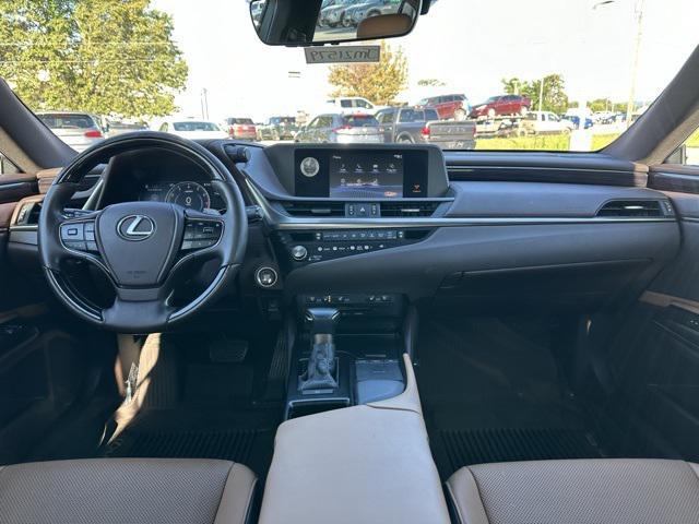 used 2021 Lexus ES 350 car, priced at $32,500