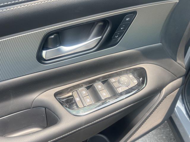 new 2025 Nissan Murano car, priced at $45,022