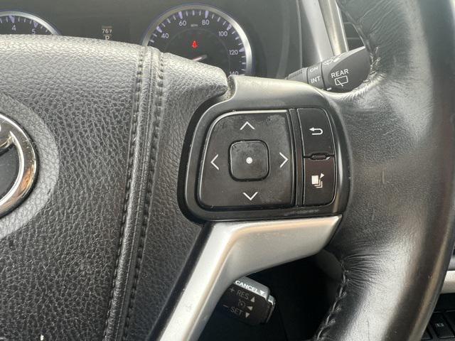 used 2015 Toyota Highlander car, priced at $16,443