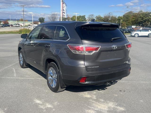 used 2015 Toyota Highlander car, priced at $14,600
