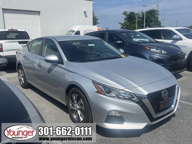 used 2020 Nissan Altima car, priced at $15,900