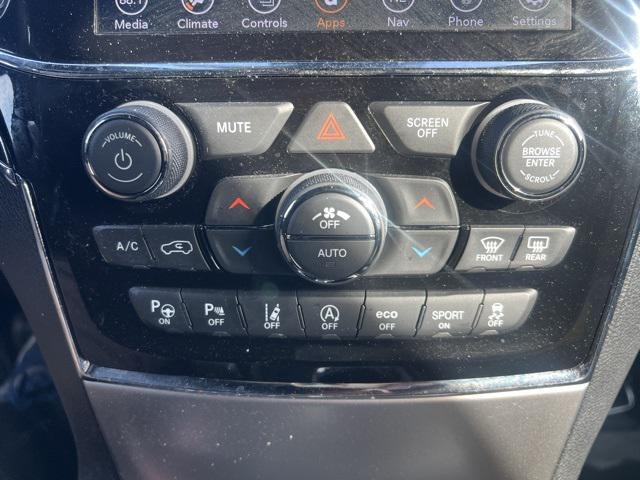 used 2019 Jeep Grand Cherokee car, priced at $16,400