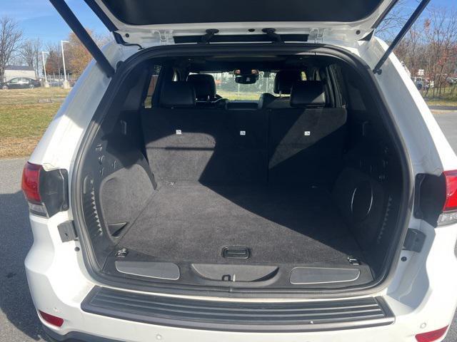used 2019 Jeep Grand Cherokee car, priced at $16,400