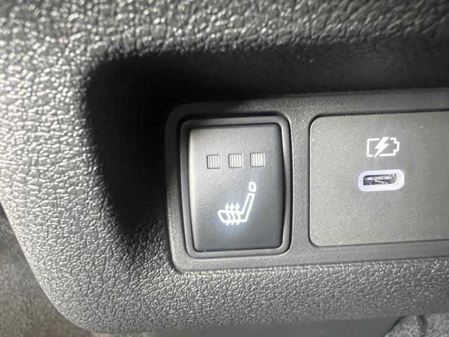 new 2025 Nissan Murano car, priced at $43,297