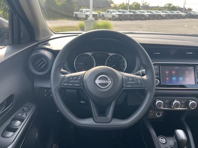 new 2025 Nissan Kicks car, priced at $22,042
