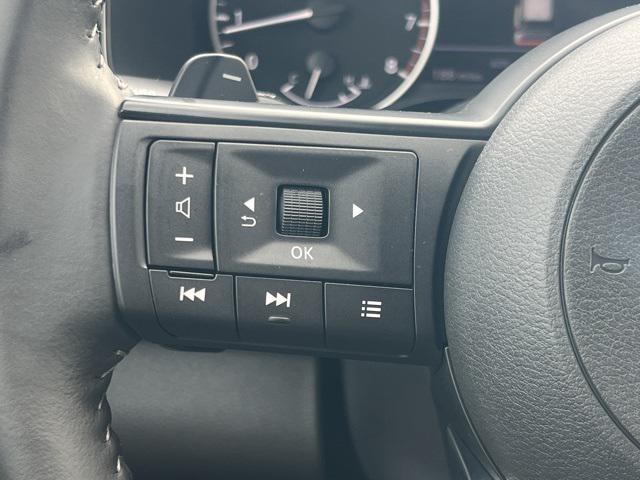 new 2025 Nissan Pathfinder car, priced at $34,572