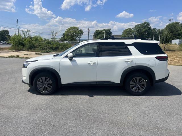 new 2024 Nissan Pathfinder car, priced at $40,251