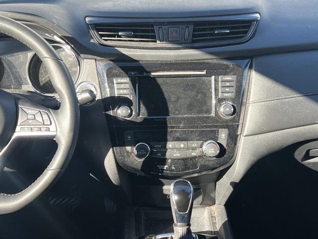 used 2020 Nissan Rogue car, priced at $15,425