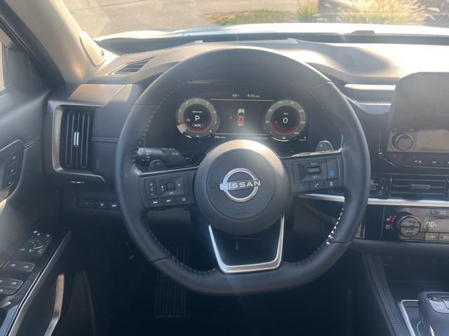 new 2025 Nissan Pathfinder car, priced at $49,987