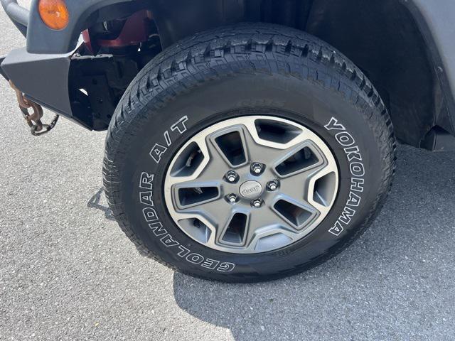used 2013 Jeep Wrangler Unlimited car, priced at $14,402