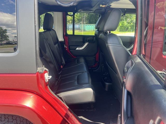 used 2013 Jeep Wrangler Unlimited car, priced at $14,000