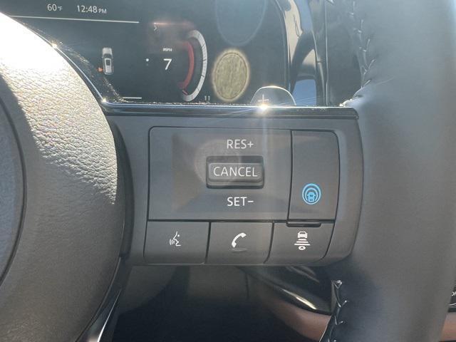 new 2025 Nissan Pathfinder car, priced at $45,604