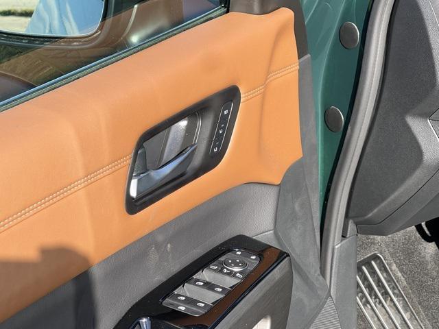 new 2025 Nissan Pathfinder car, priced at $44,359