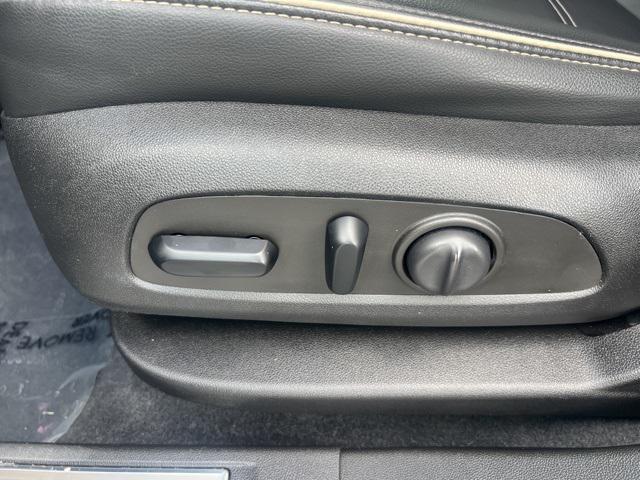 used 2022 GMC Acadia car, priced at $30,000