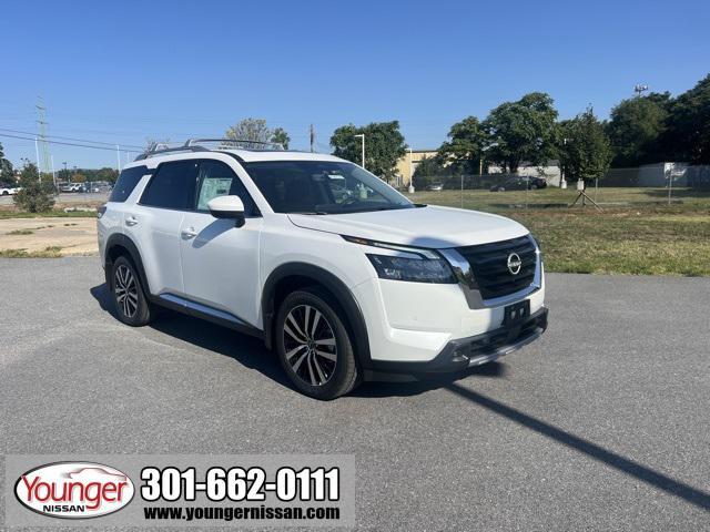 new 2025 Nissan Pathfinder car, priced at $50,613