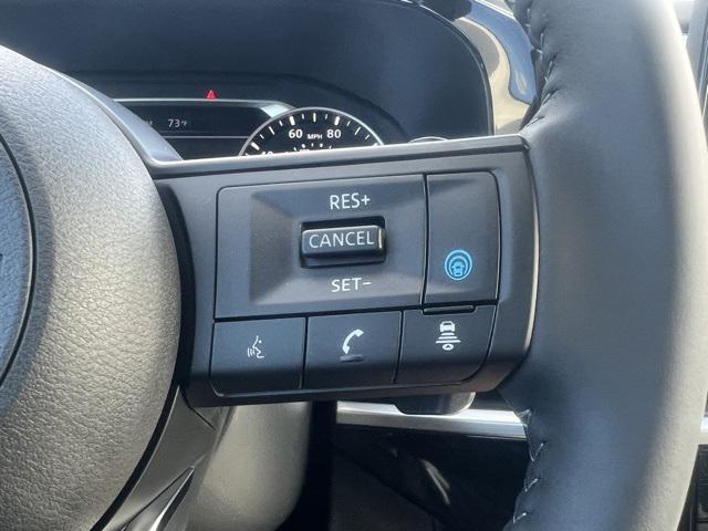 new 2025 Nissan Pathfinder car, priced at $36,890