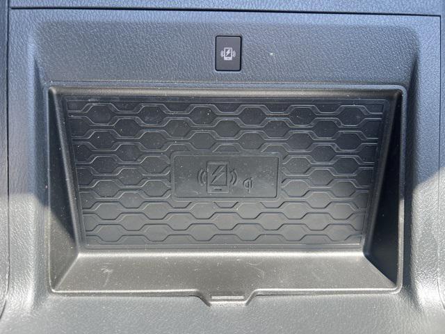 new 2025 Nissan Frontier car, priced at $45,537