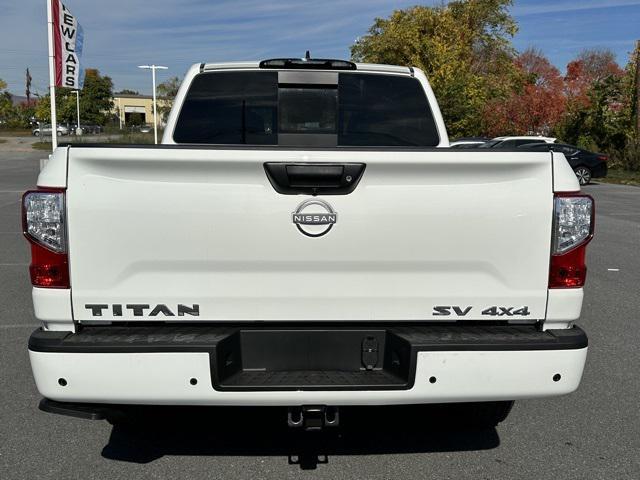 new 2024 Nissan Titan car, priced at $50,088