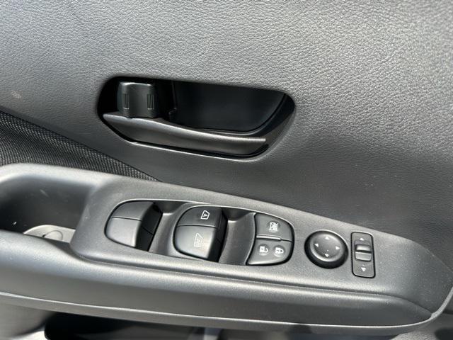 new 2025 Nissan Kicks car, priced at $21,525