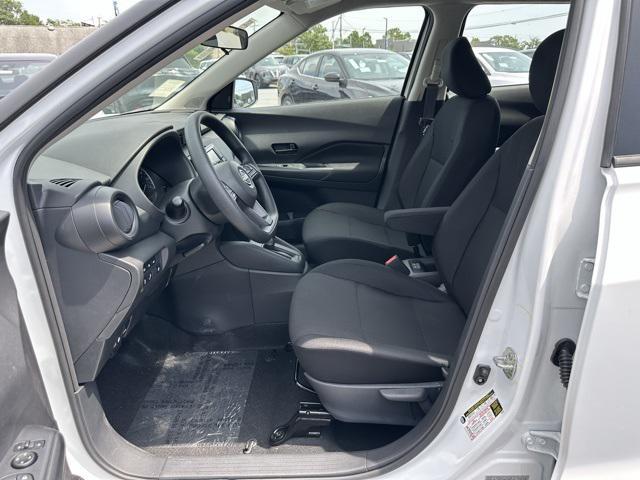 new 2025 Nissan Kicks car, priced at $21,525