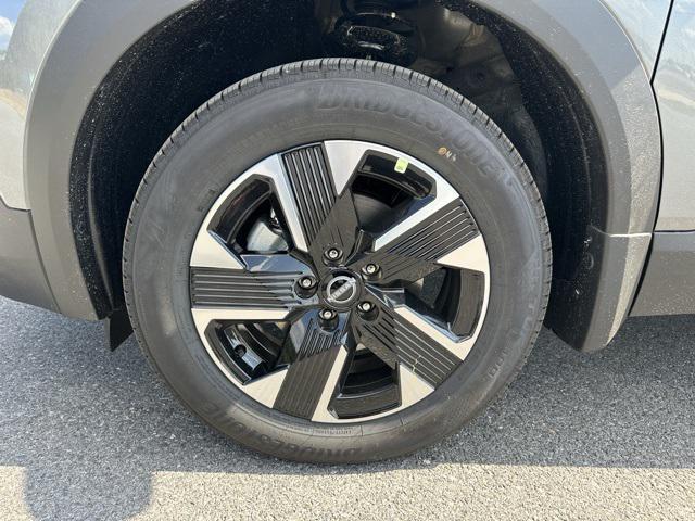 new 2025 Nissan Kicks car, priced at $26,793