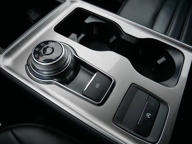 used 2024 Ford Edge car, priced at $25,495