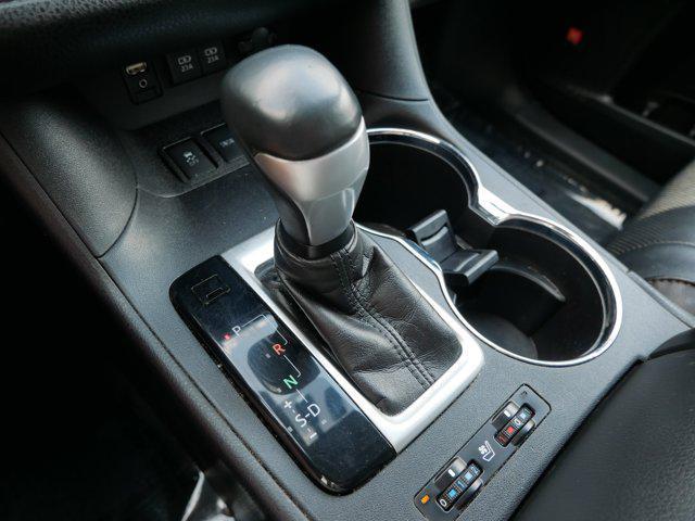 used 2018 Toyota Highlander car, priced at $28,995