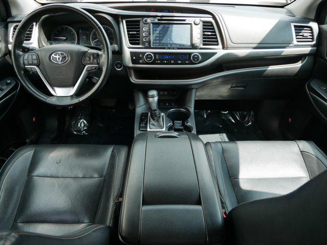 used 2018 Toyota Highlander car, priced at $28,995