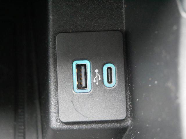 used 2024 Ford Edge car, priced at $29,995