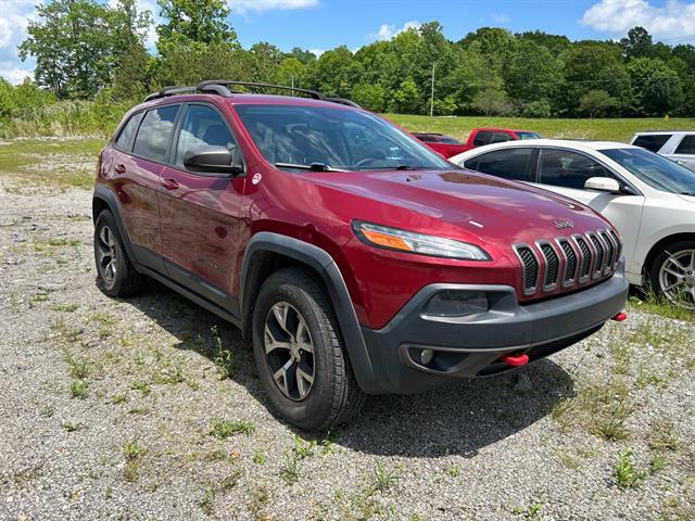 used 2015 Jeep Cherokee car, priced at $7,058