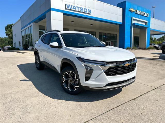 new 2025 Chevrolet Trax car, priced at $25,525