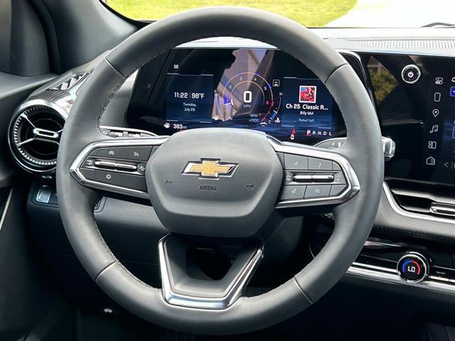 new 2026 Chevrolet Equinox car, priced at $33,350