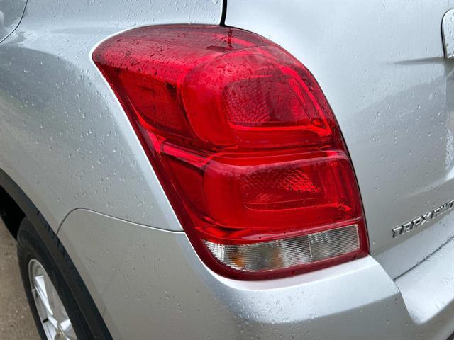 used 2022 Chevrolet Trax car, priced at $20,249